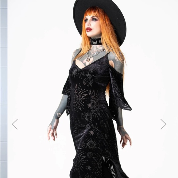 Dresses & Skirts - New Killstar maxi dress 💕